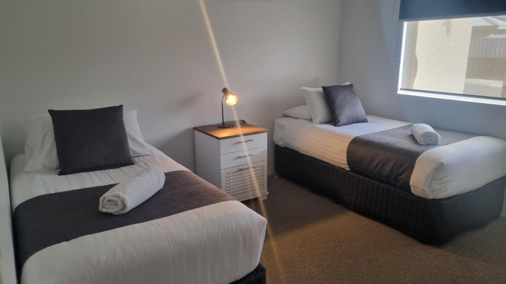 Busselton Gale Street Motel & Villas Extérieur photo